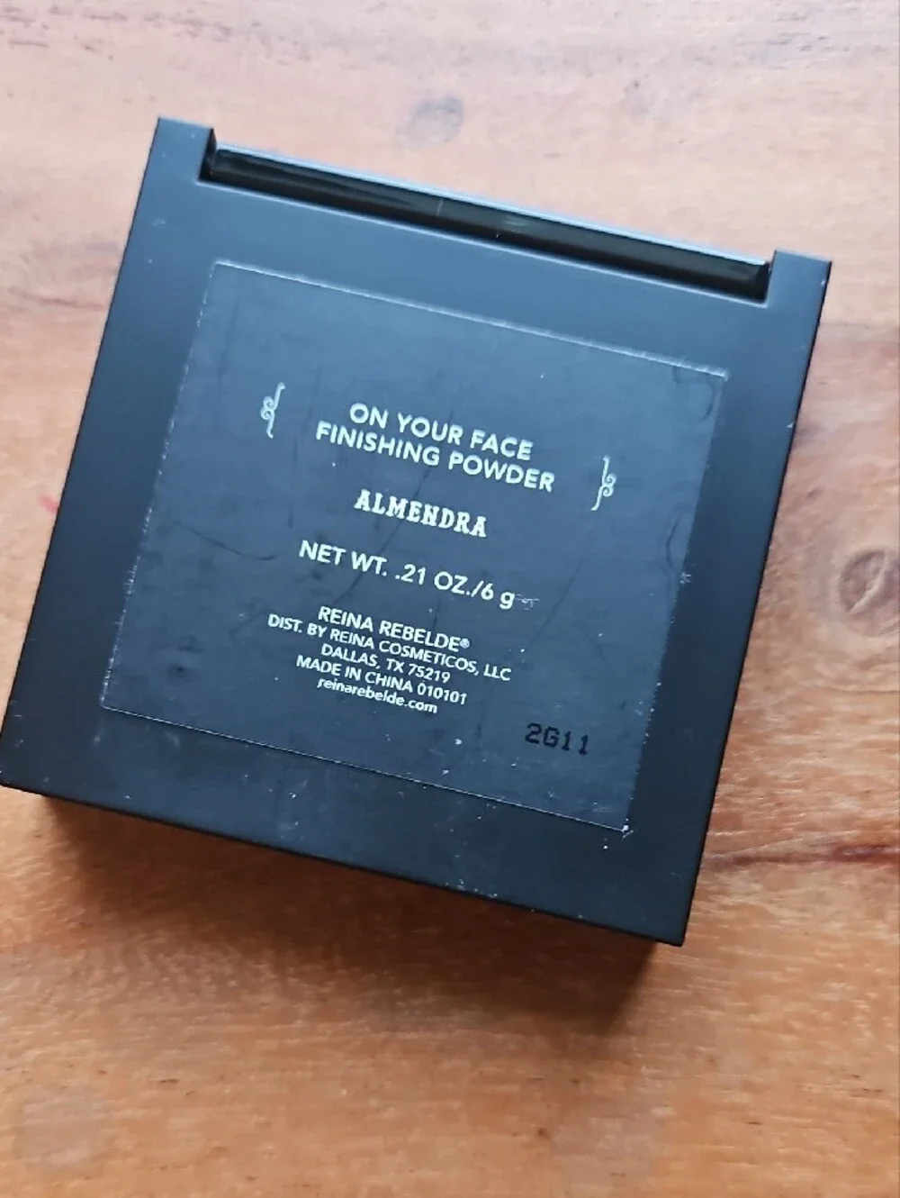 REINA REBELDE Perla On Your Face Finishing Powder